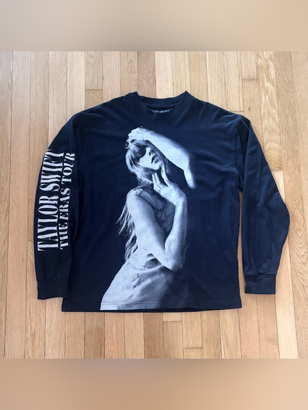 Taylor Swift The Eras Tour TTPD Long Sleeve Shirt Medium Black Official Concert